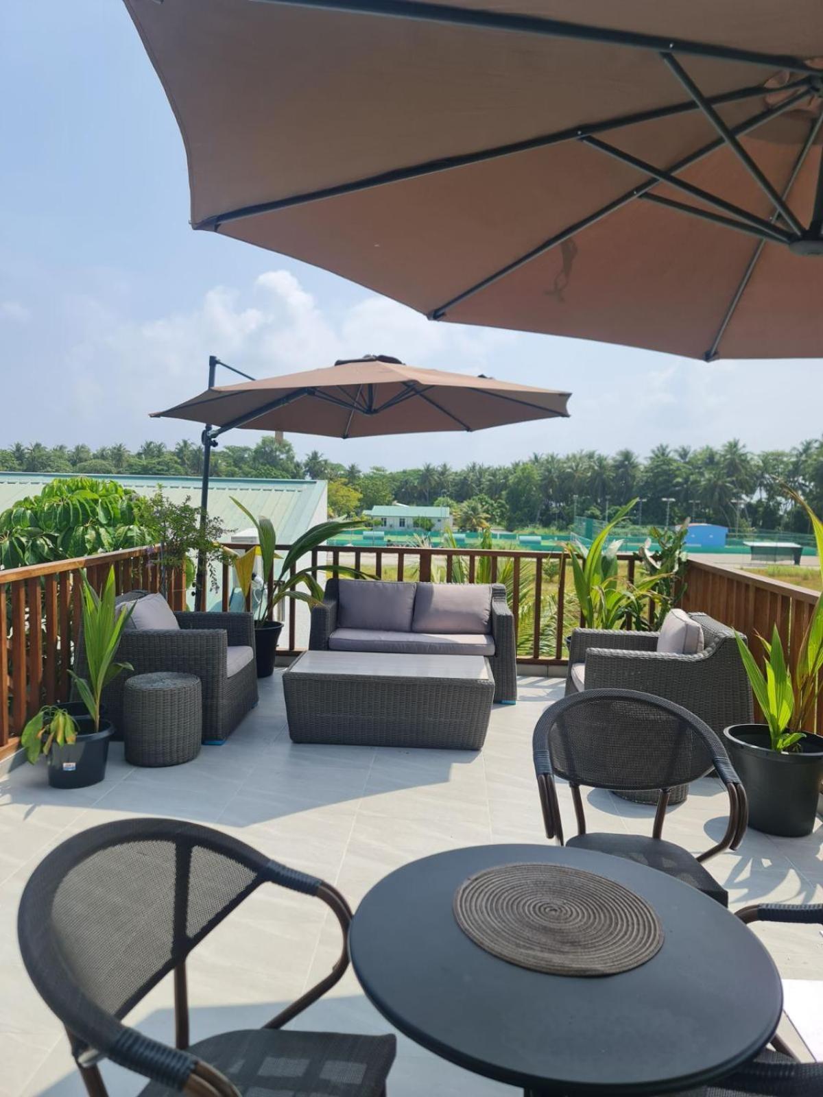 Nihaali Maldives Hotel Kudarikilu Exterior photo